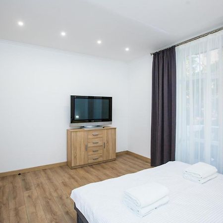 Avangard Kulisha* Apartment Lviv Bagian luar foto