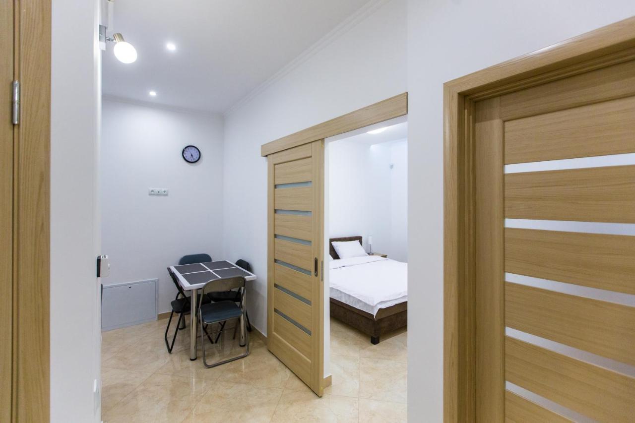 Avangard Kulisha* Apartment Lviv Bagian luar foto