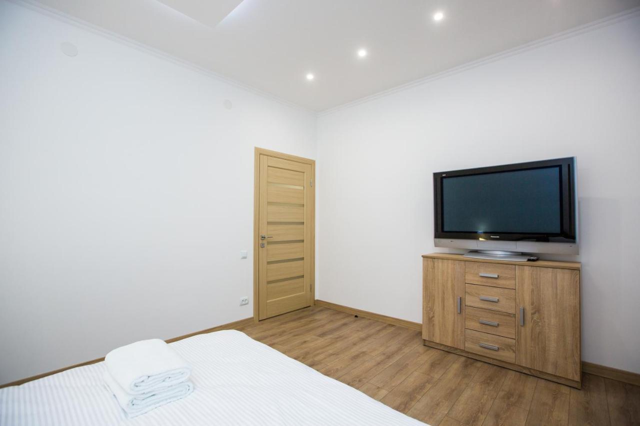 Avangard Kulisha* Apartment Lviv Bagian luar foto