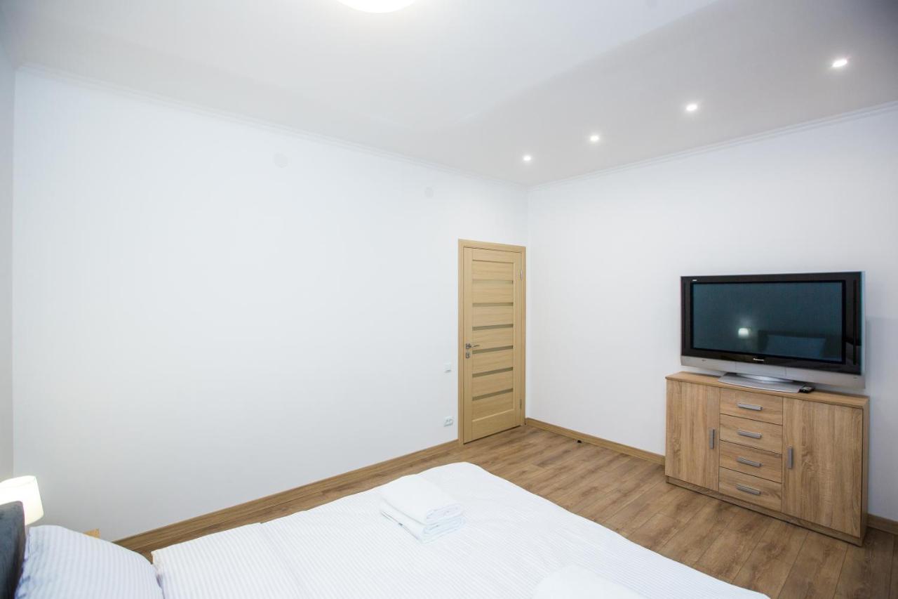 Avangard Kulisha* Apartment Lviv Bagian luar foto