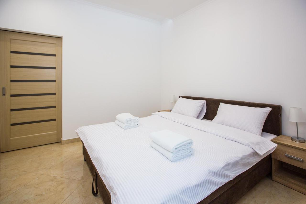 Avangard Kulisha* Apartment Lviv Bagian luar foto