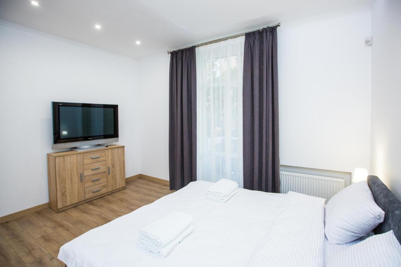 Avangard Kulisha* Apartment Lviv Bagian luar foto