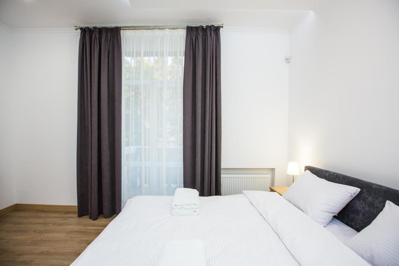 Avangard Kulisha* Apartment Lviv Bagian luar foto