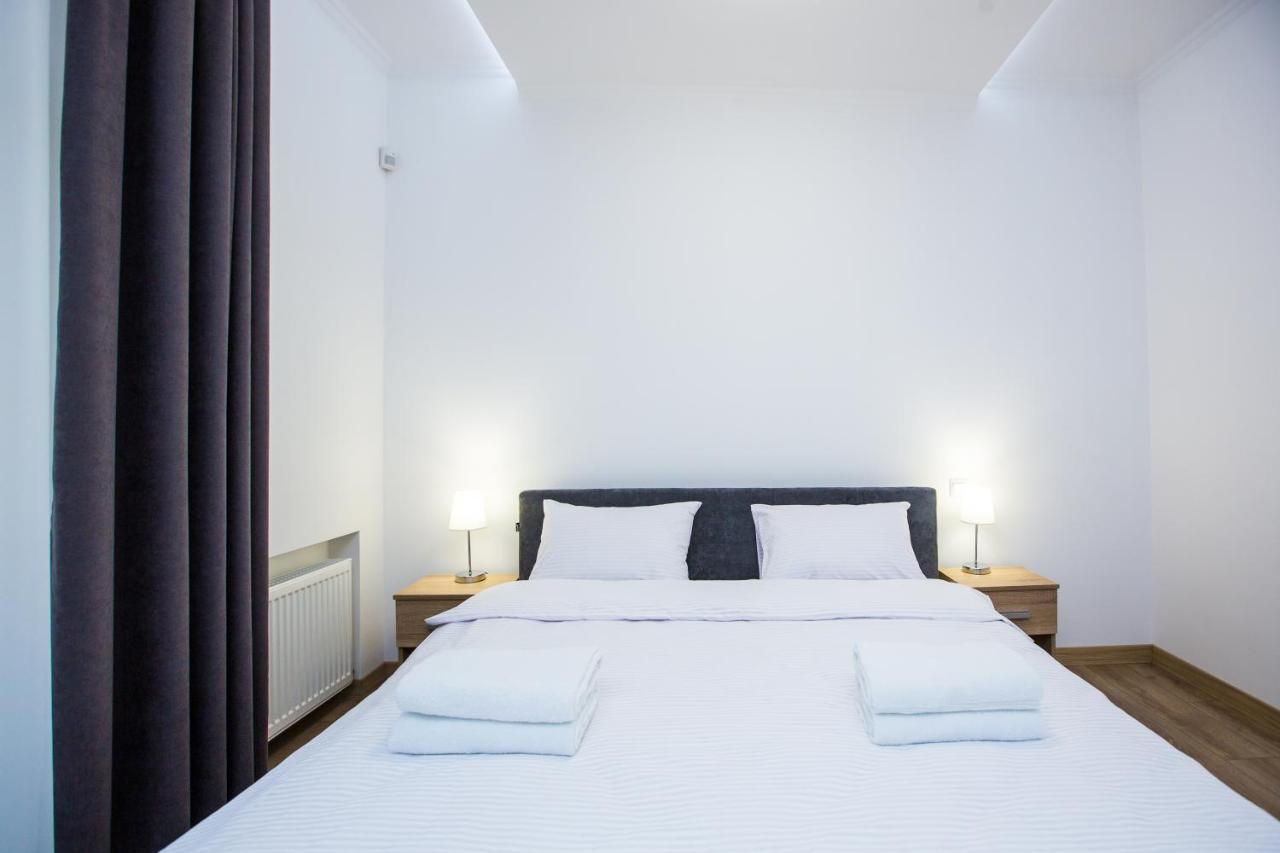 Avangard Kulisha* Apartment Lviv Bagian luar foto