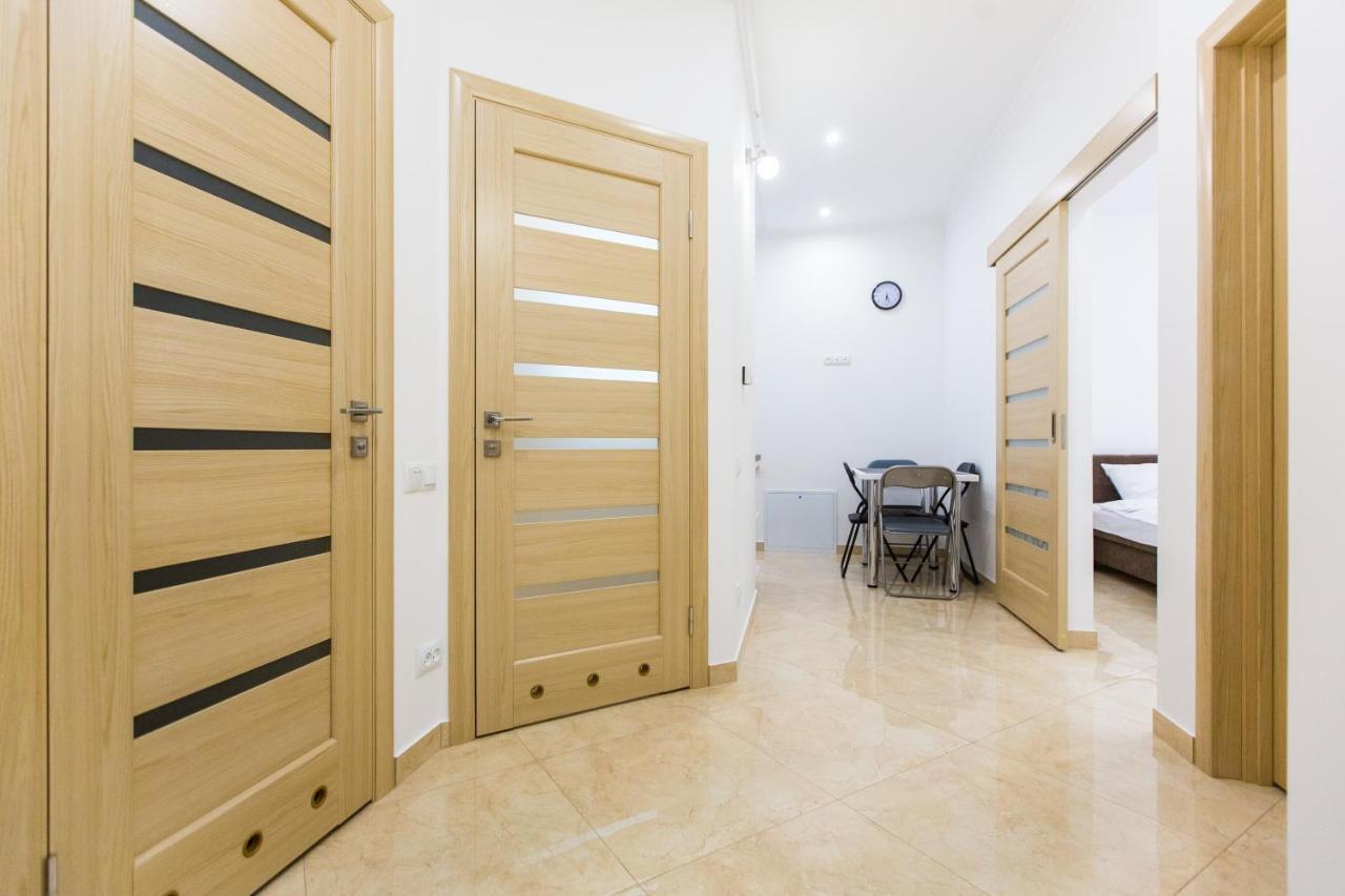 Avangard Kulisha* Apartment Lviv Bagian luar foto
